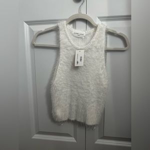 NWT Victoria + Sophia Eyelash White Tank